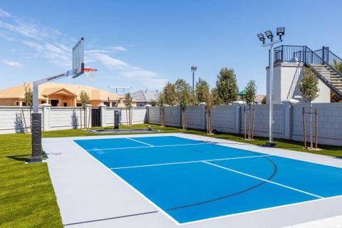 Tiny photo for 2585 E WATERS EDGE CIR, Saint George, UT 84790 (MLS # 2184238)