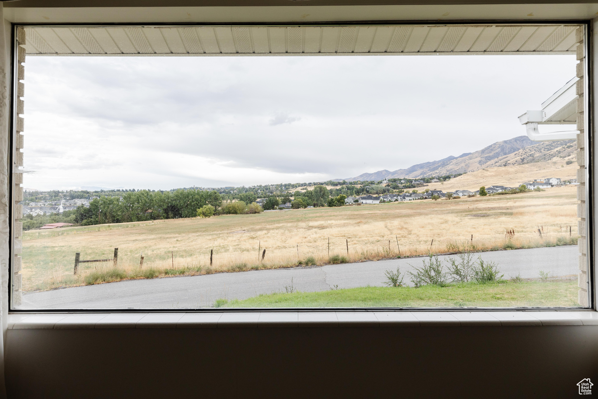 410 E 300, Providence, Utah image 6