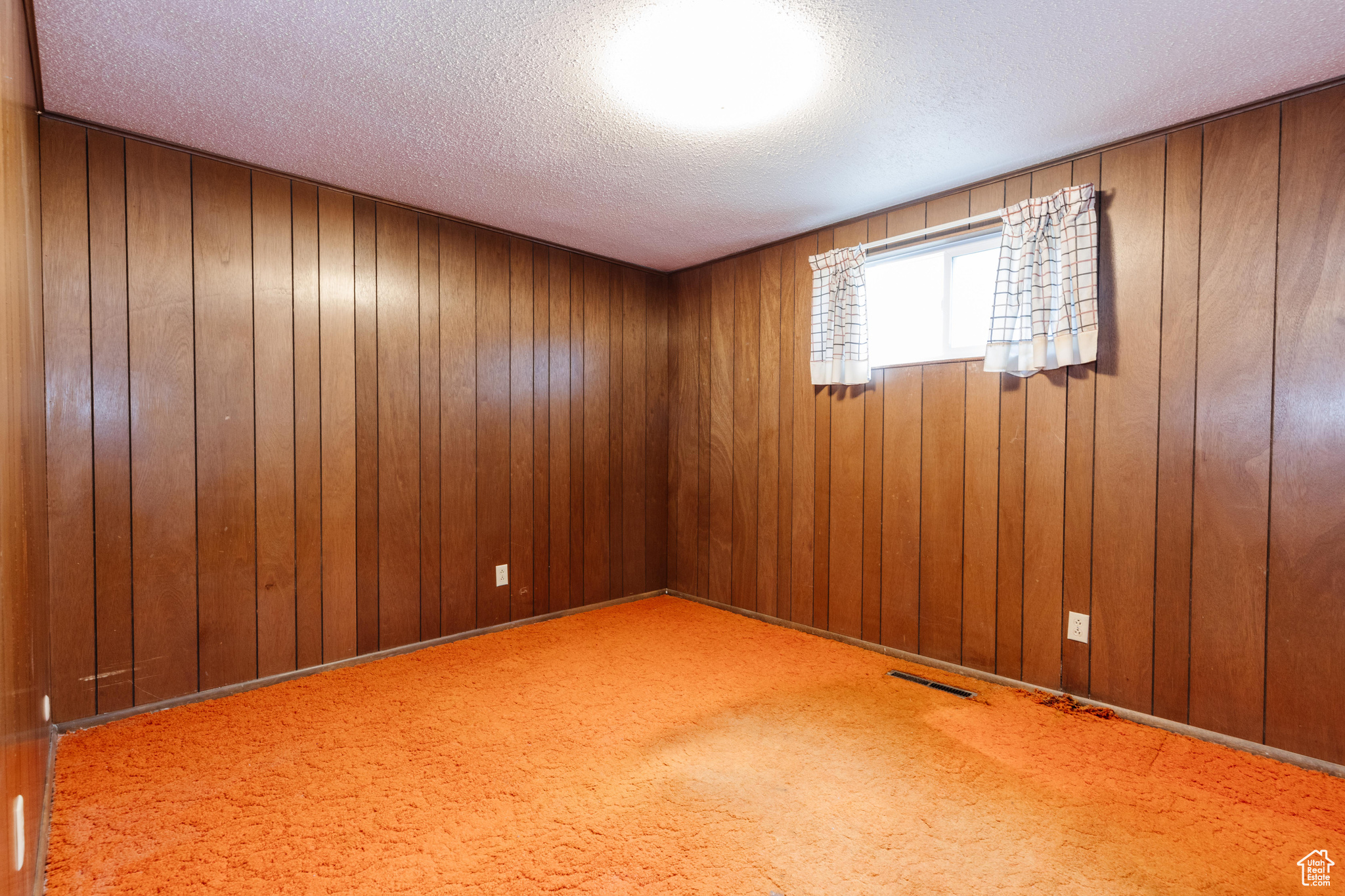 410 E 300, Providence, Utah image 23
