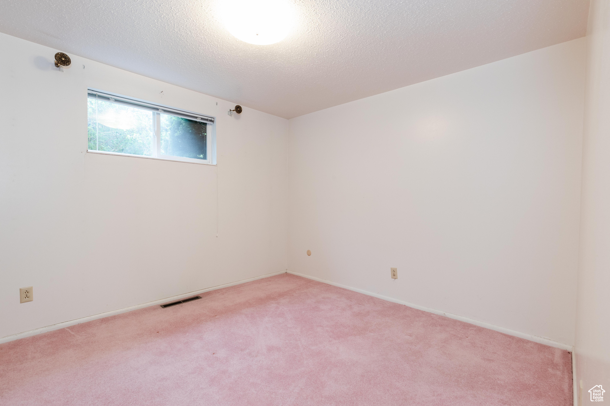 410 E 300, Providence, Utah image 24
