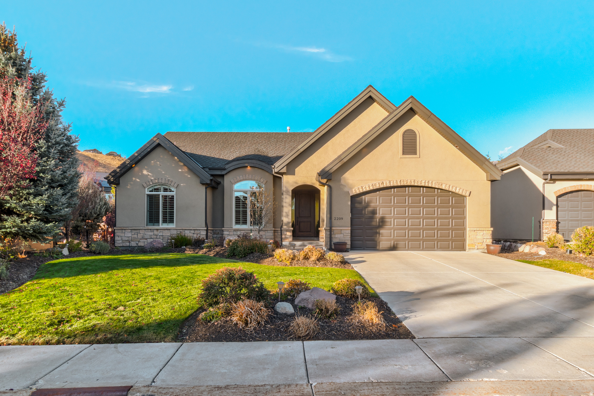 EAGLE CREST NO 4 AT SUNCREST - Residential