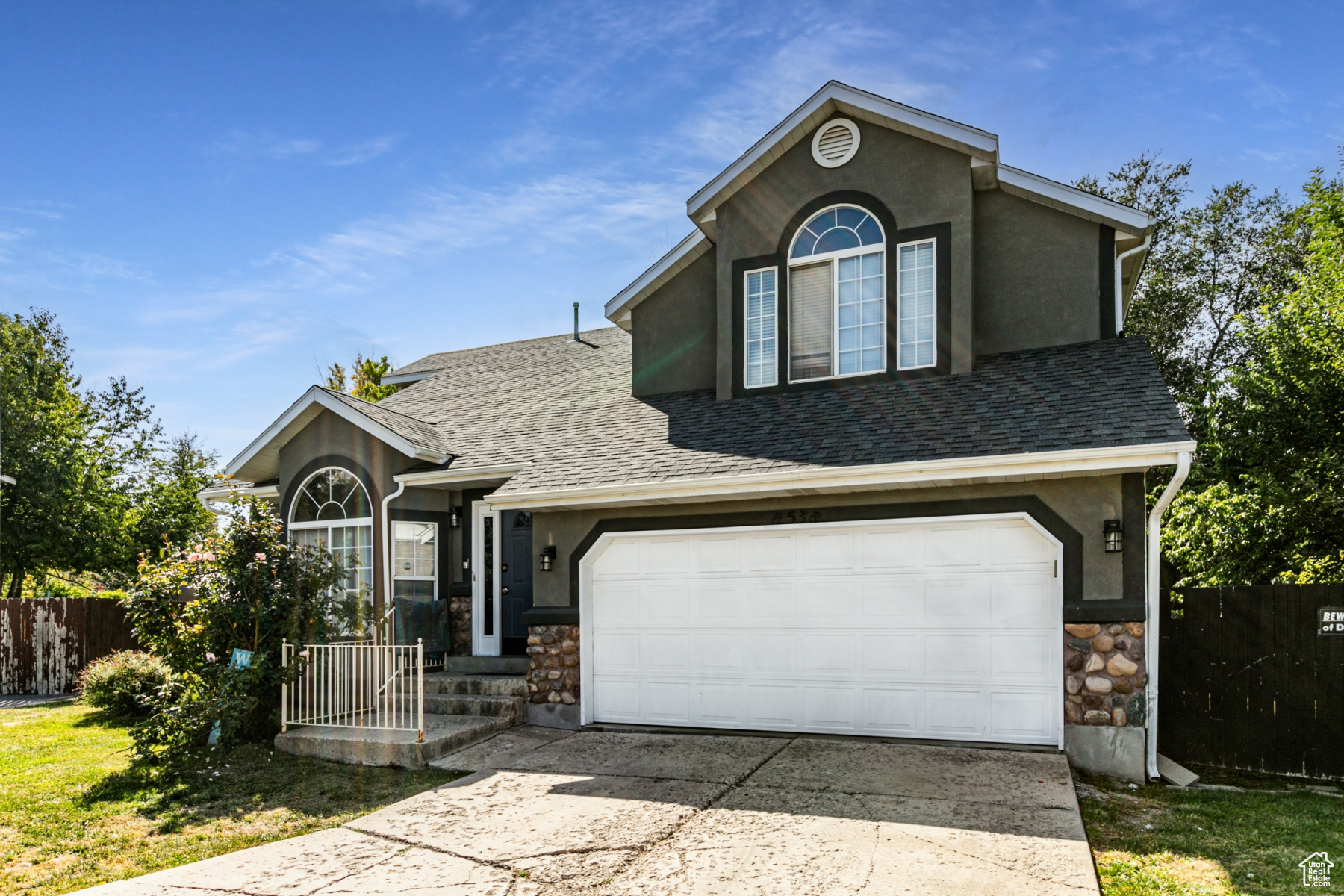 8538 S Littlewood Cir, Sandy, Utah image 3