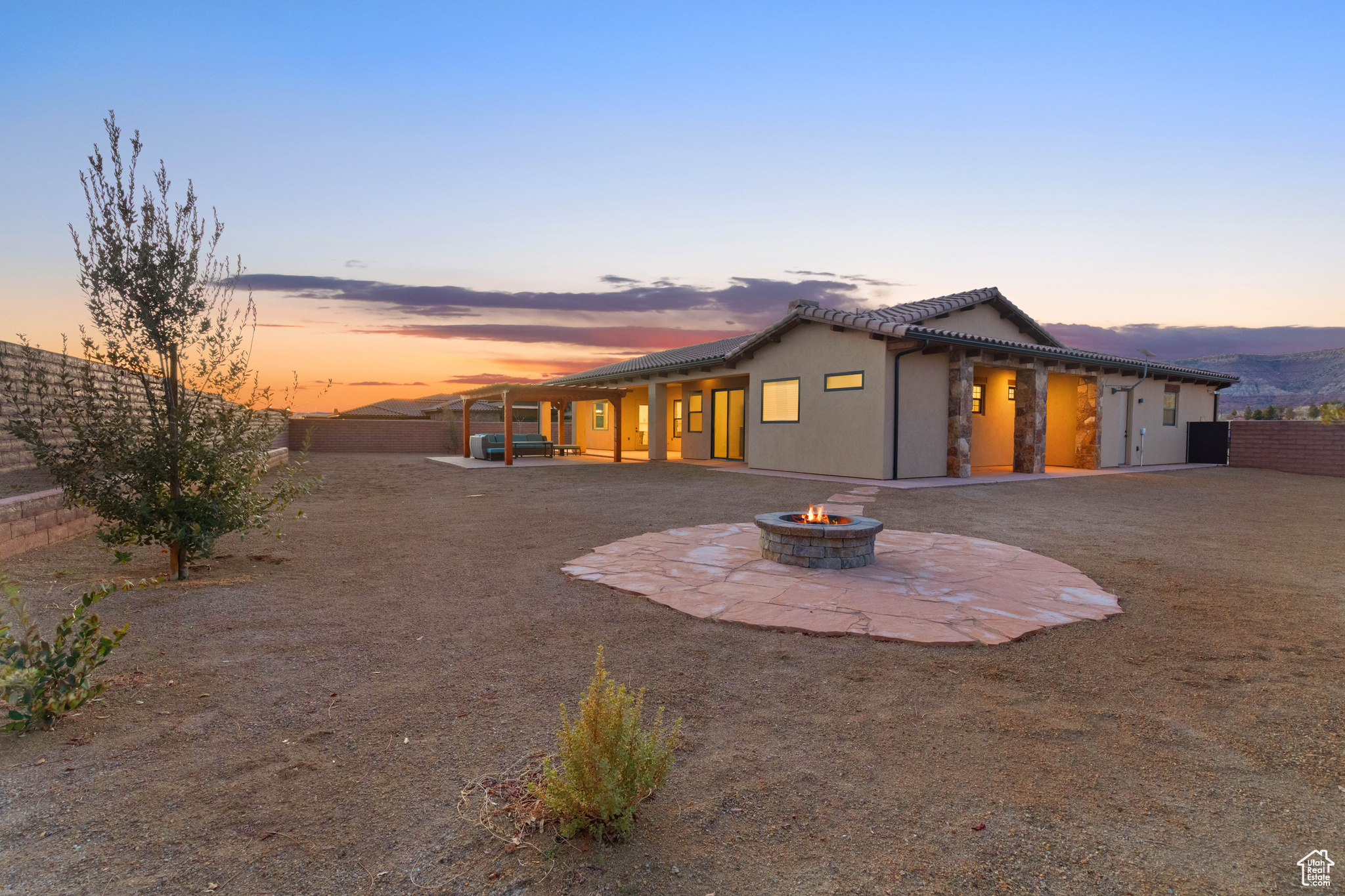 425 E Estrella Ridge Dr, Virgin, Utah image 32