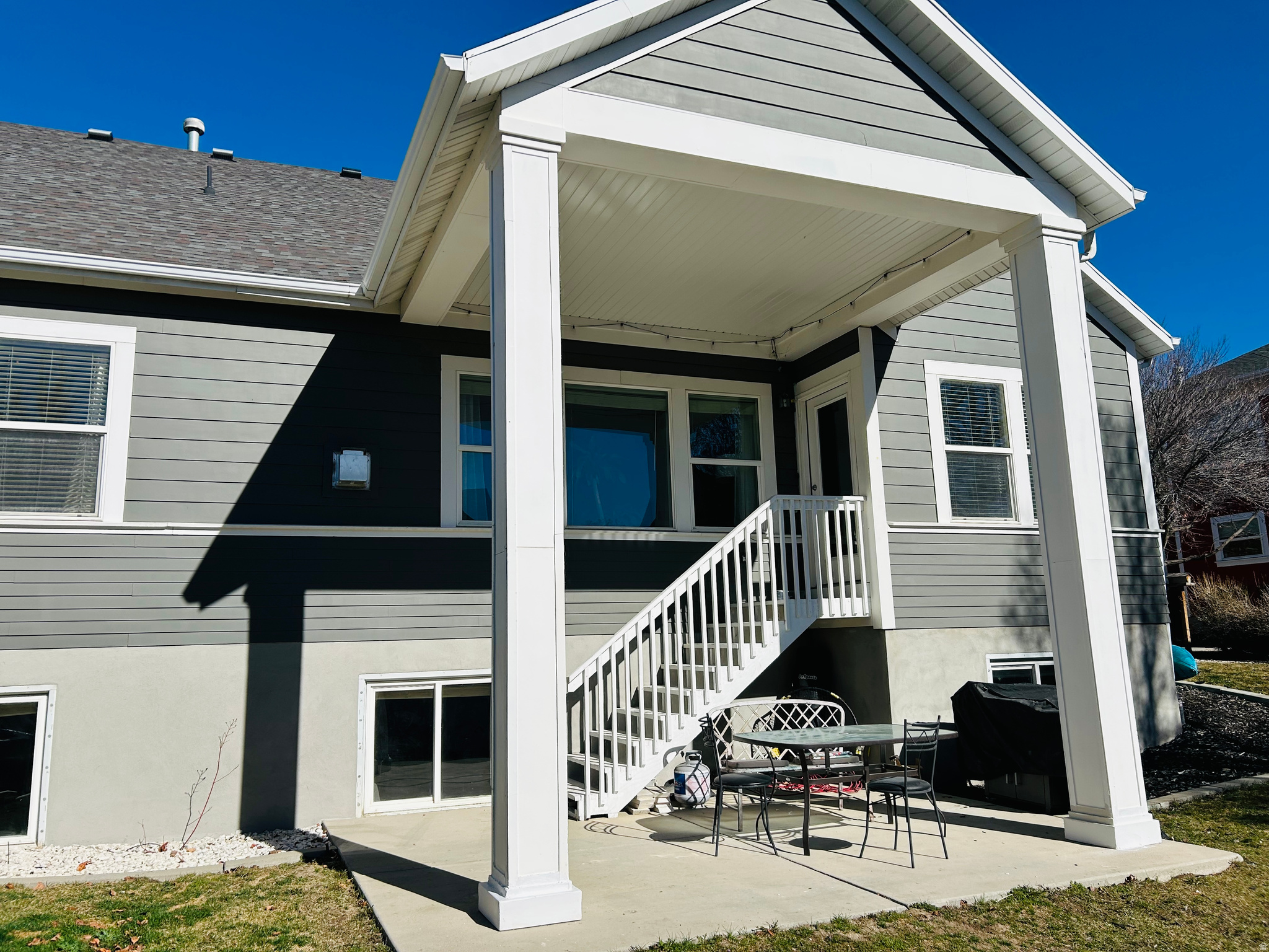 DAYBREAK - Residential