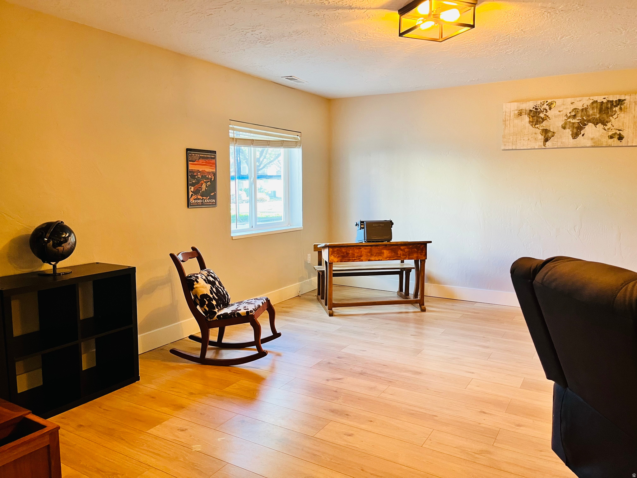 DAYBREAK - Residential