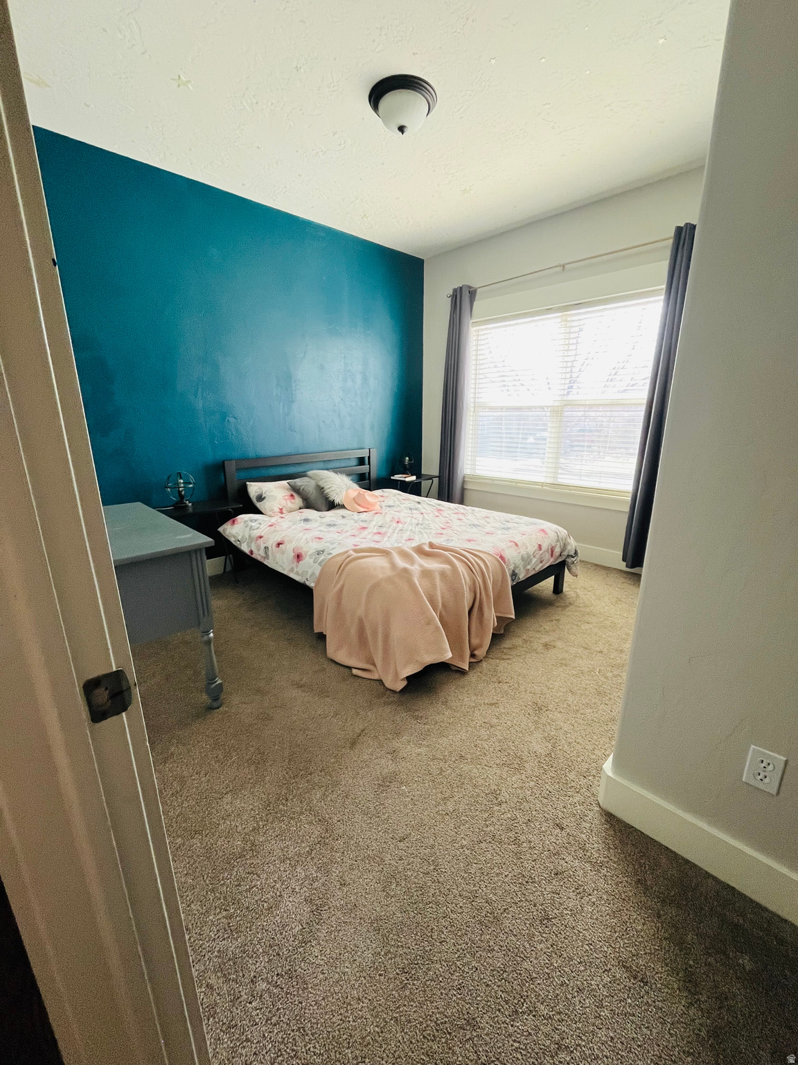 DAYBREAK - Residential