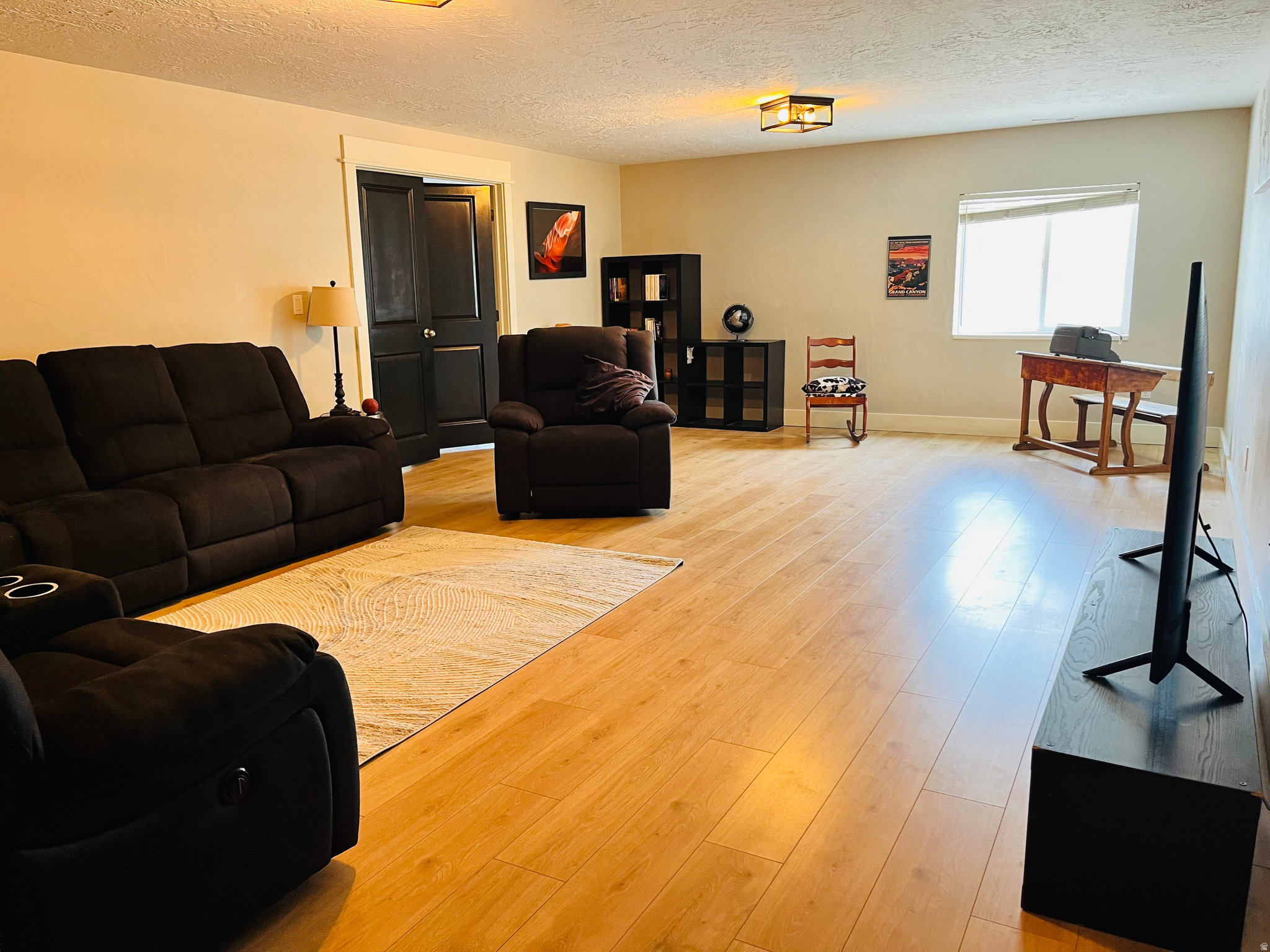 DAYBREAK - Residential