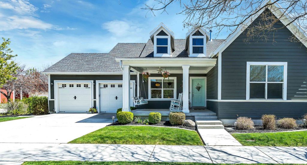 Photo of 4631 W COLD CANYON LN S, South Jordan, UT 84009 (MLS # 2146036)