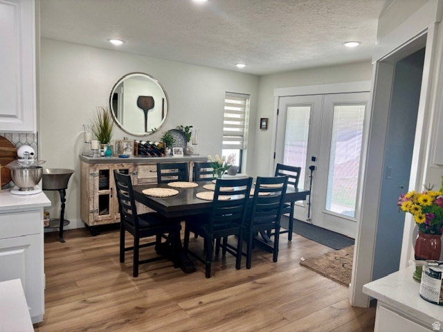 COUNTRY CORNER - Residential