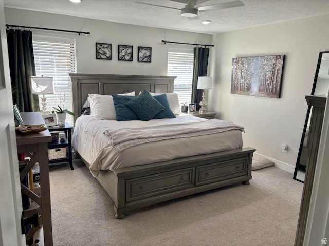 COUNTRY CORNER - Residential