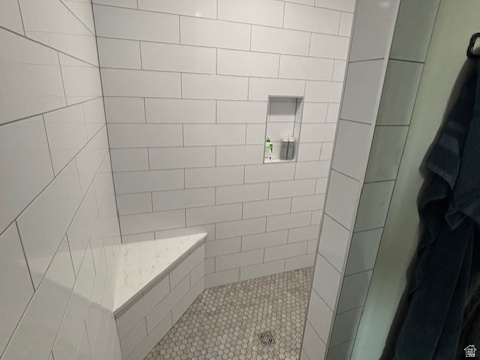 COUNTRY CORNER - Residential