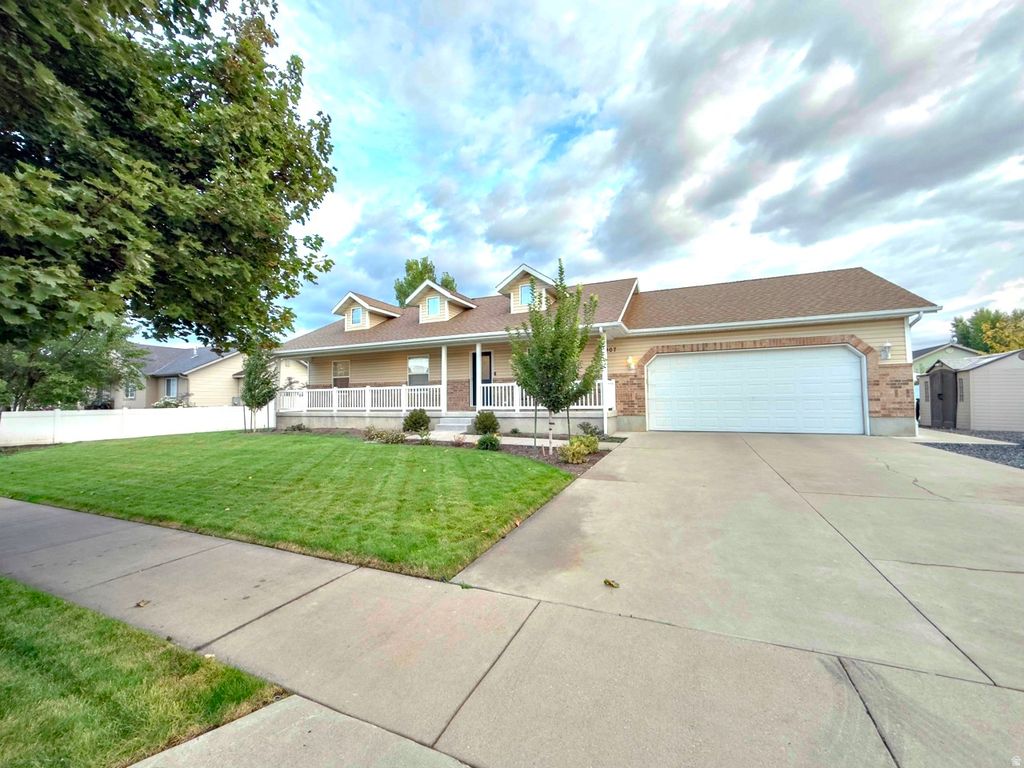 Photo of 907 W 2980 S, Nibley, UT 84321 (MLS # 2147215)