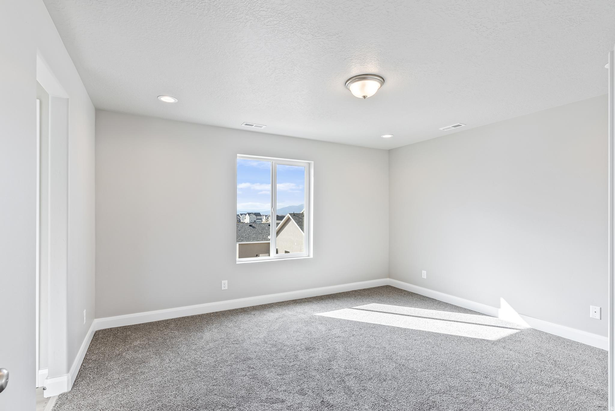 SUMMIT RIDGE THE HILLS - Residential