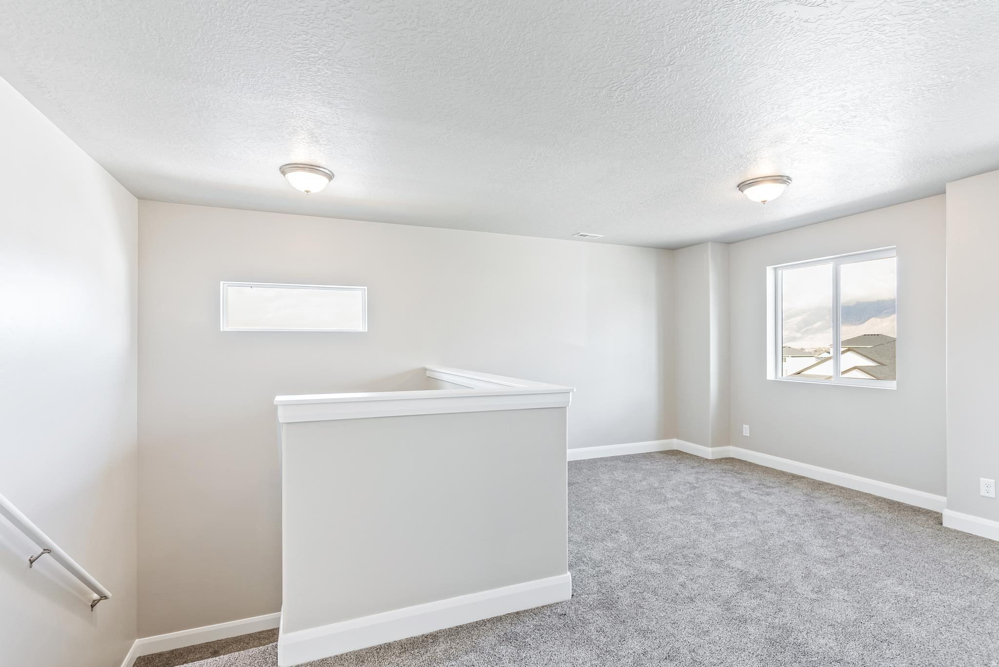 SUMMIT RIDGE THE HILLS - Residential