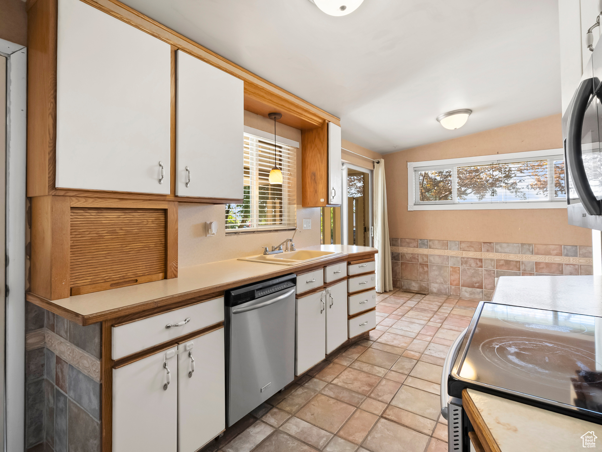 BOUNTIFUL ACRES - Residential