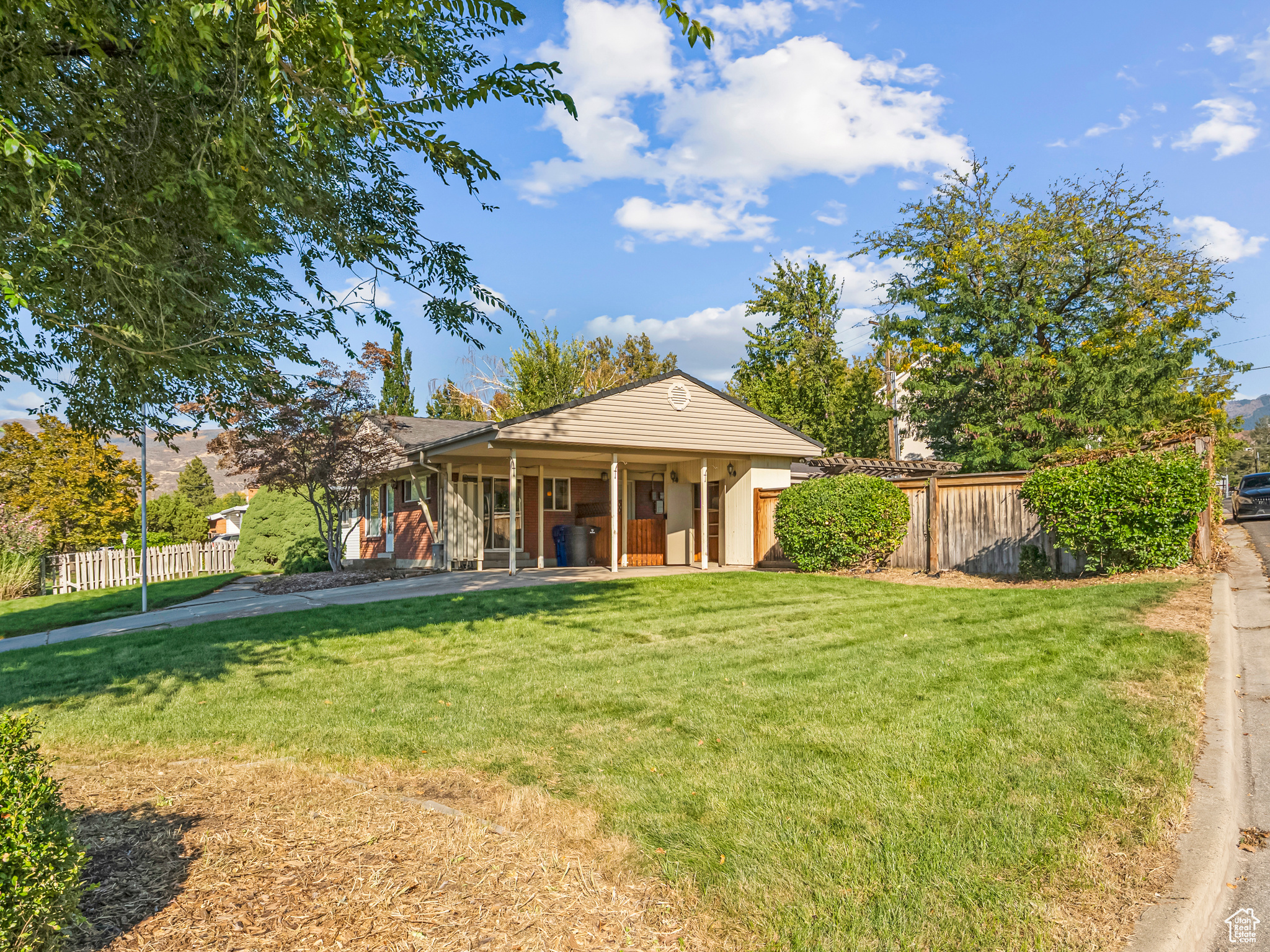 BOUNTIFUL ACRES - Residential