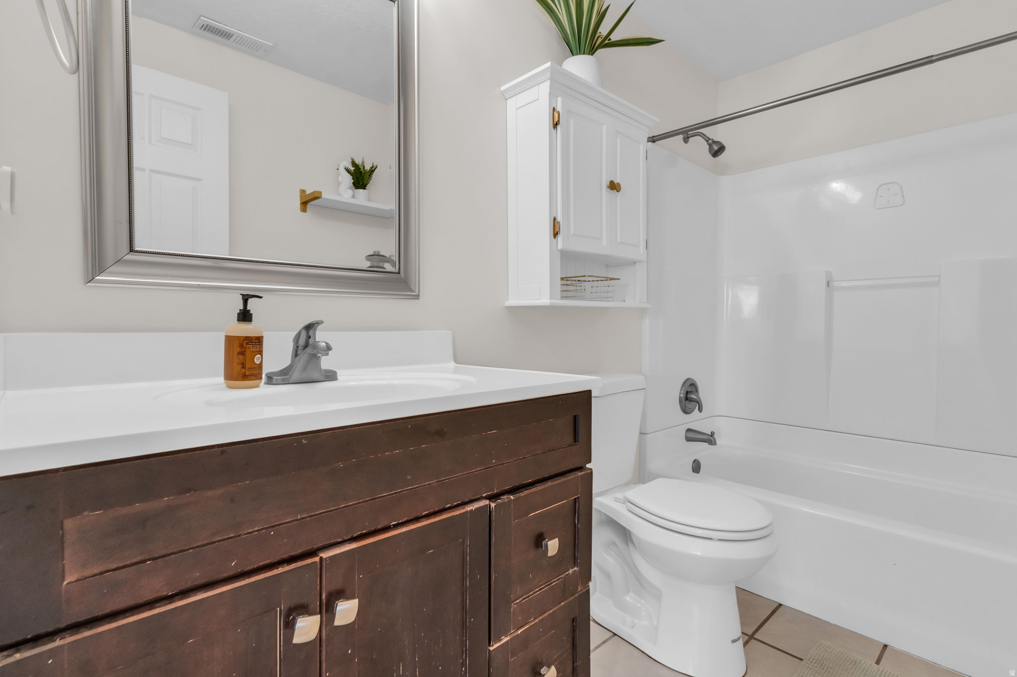 PILGRIMS LANDING - Residential