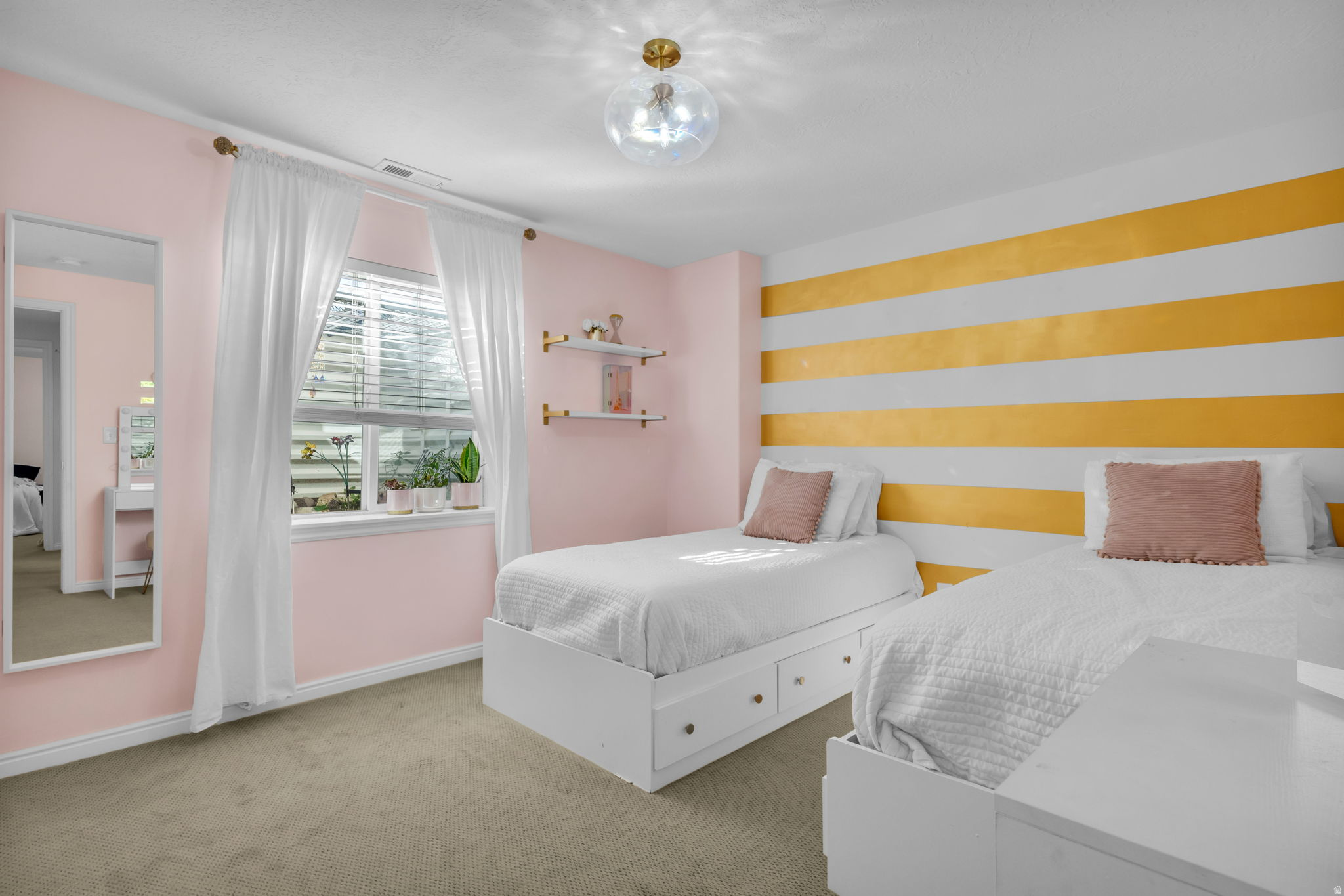 PILGRIMS LANDING - Residential