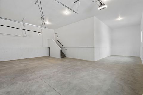 Tiny photo for 728 E MOUNTAIN RD, North Ogden, UT 84414 (MLS # 2156198)