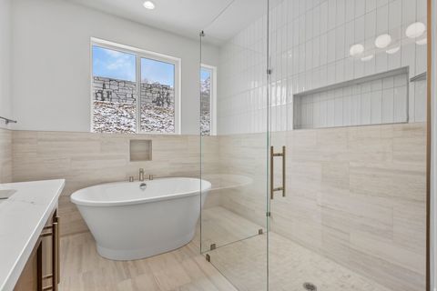 Tiny photo for 728 E MOUNTAIN RD, North Ogden, UT 84414 (MLS # 2156198)