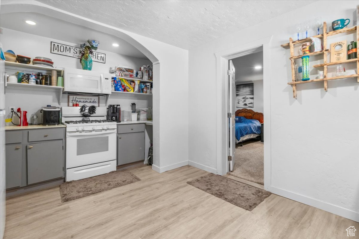 YOUNG PROPERTY - Residential