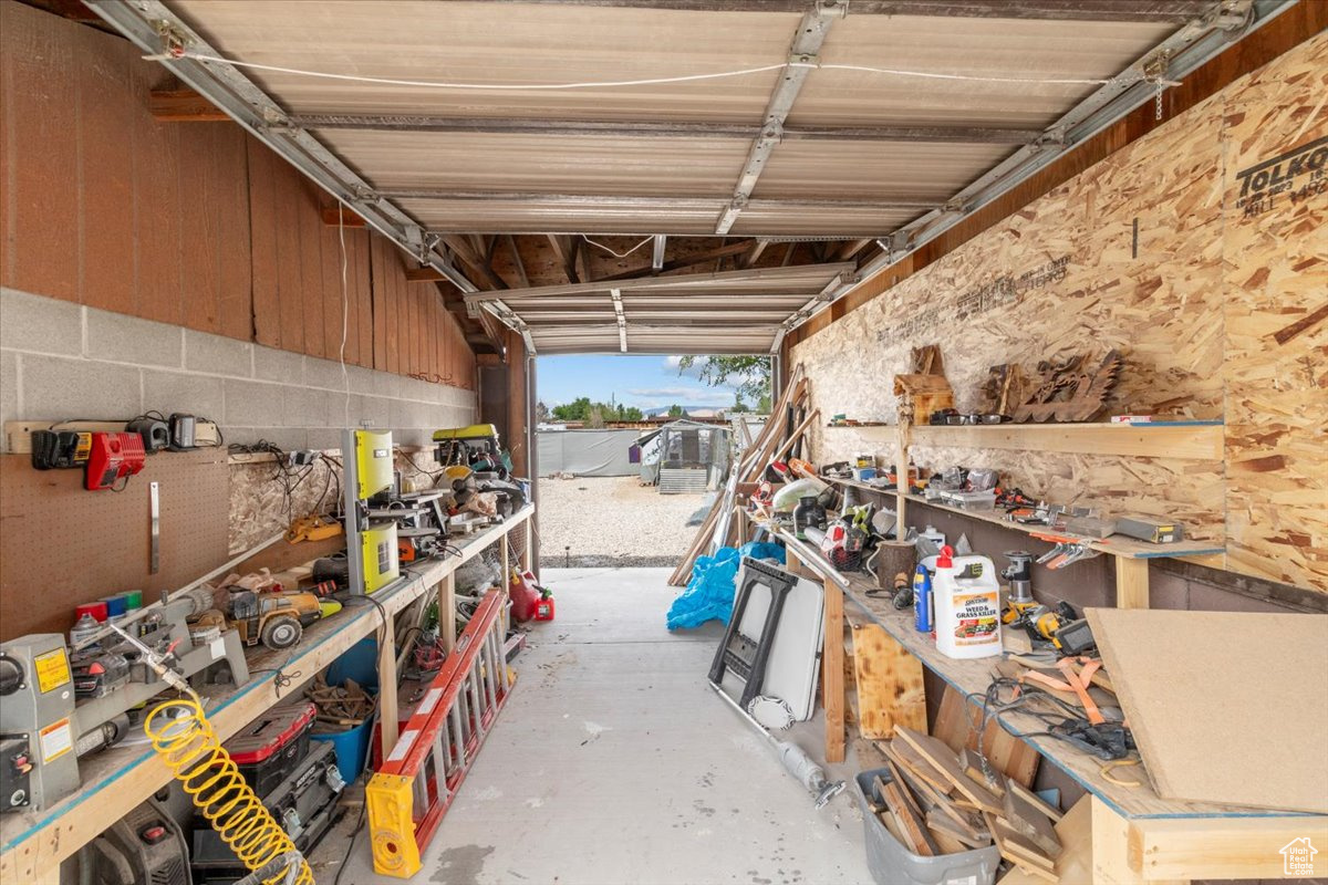 YOUNG PROPERTY - Residential