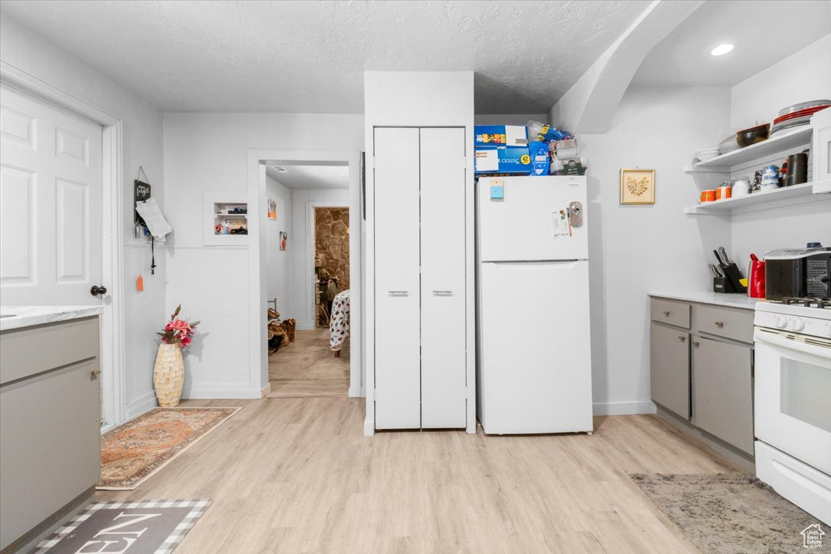 YOUNG PROPERTY - Residential