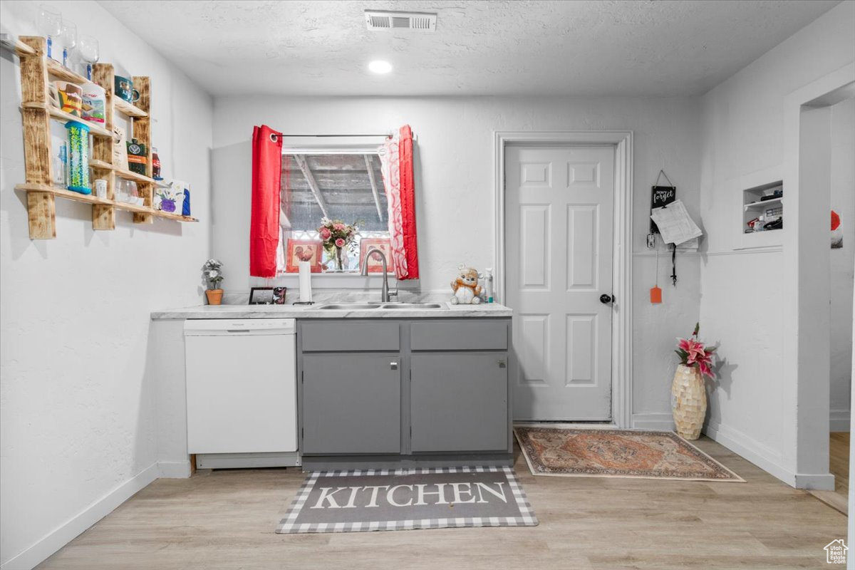 YOUNG PROPERTY - Residential