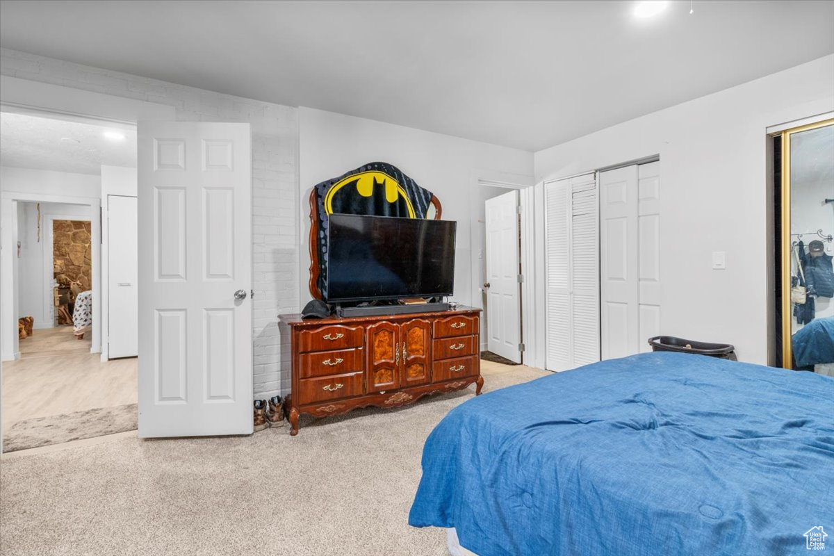 YOUNG PROPERTY - Residential