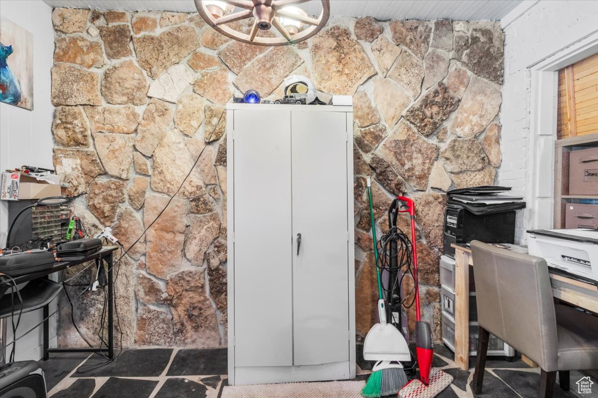 YOUNG PROPERTY - Residential