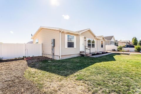 Tiny photo for 3543 W 700 N, Maeser, UT 84078 (MLS # 2114727)