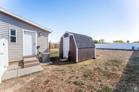 Tiny photo for 3543 W 700 N, Maeser, UT 84078 (MLS # 2114727)