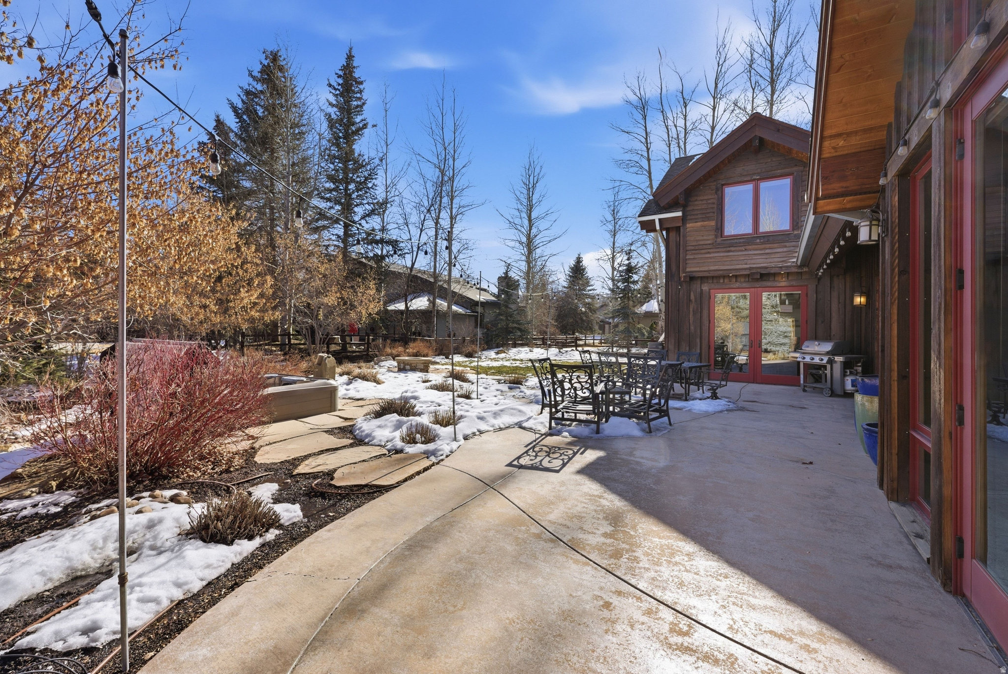 FAIRWAY MEADOWS - Residential