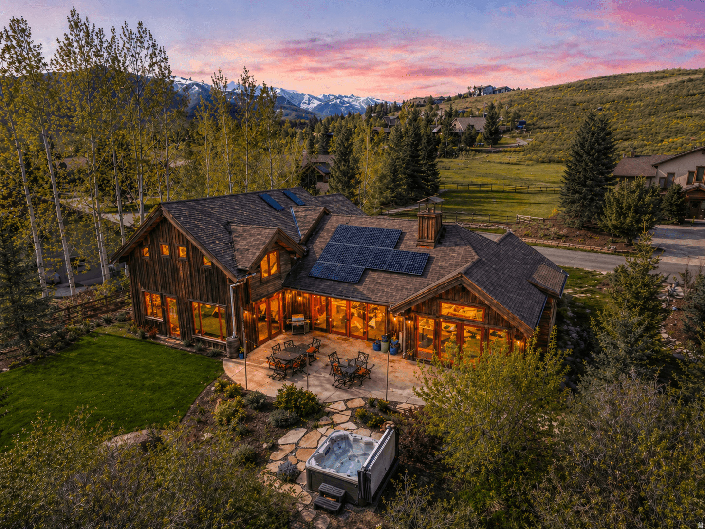 FAIRWAY MEADOWS - Residential