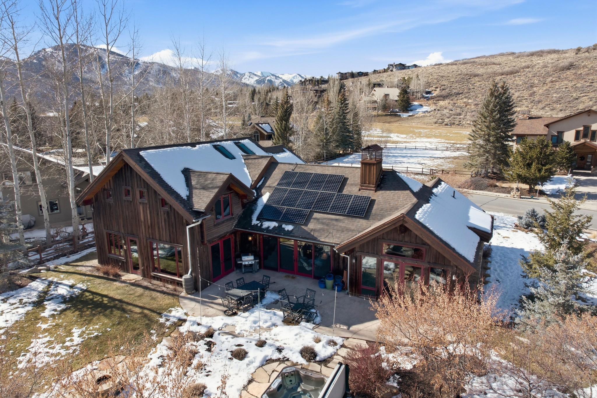 FAIRWAY MEADOWS - Residential