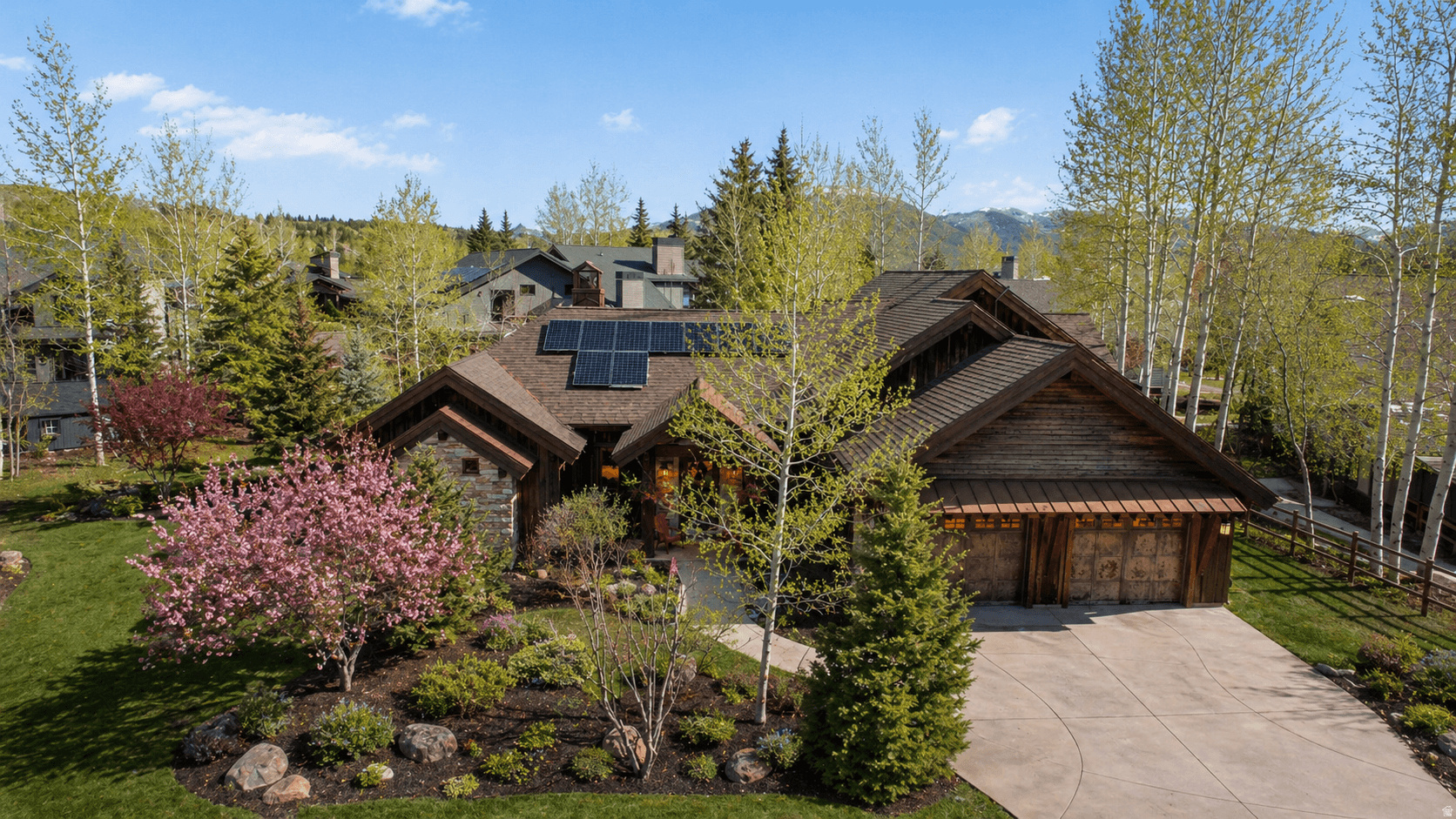 FAIRWAY MEADOWS - Residential