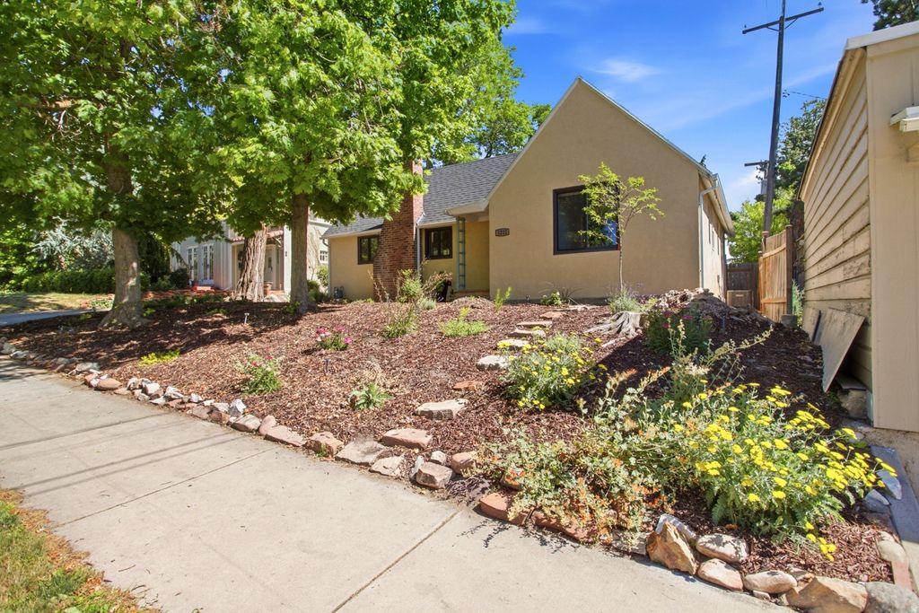Photo of 1222 E 900 S, Salt Lake City, UT 84105 (MLS # 2166281)
