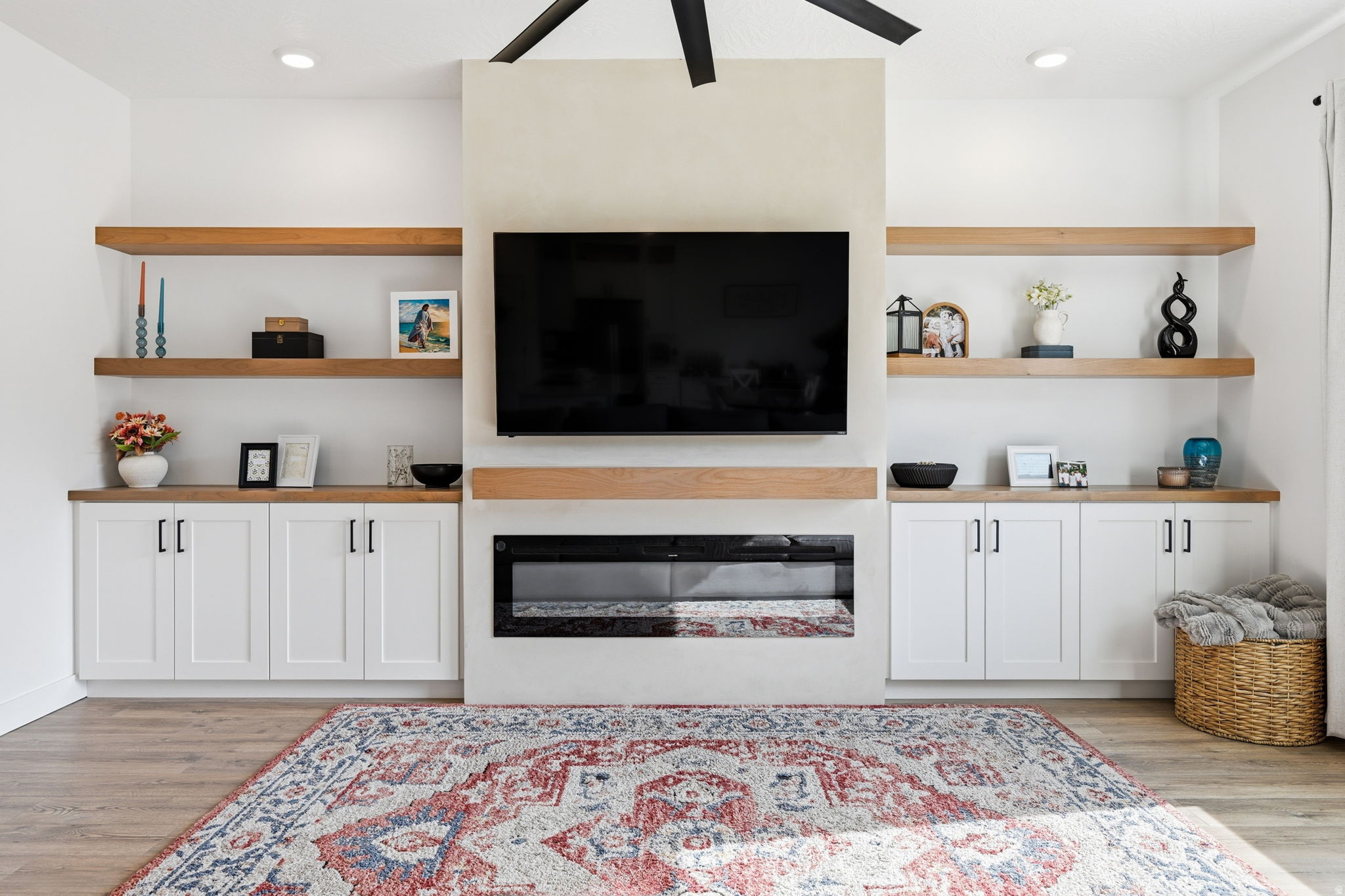 STARR SPRINGS AT LONG VALLEY - Residential