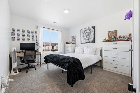 Tiny photo for 1759 S WOLVERINE WAY #203, Washington, UT 84780 (MLS # 2147796)
