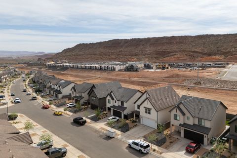 Tiny photo for 1759 S WOLVERINE WAY #203, Washington, UT 84780 (MLS # 2147796)