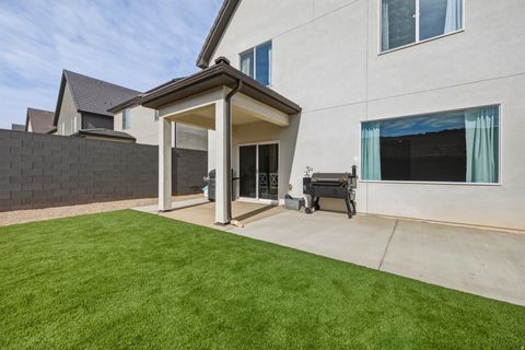 Tiny photo for 1759 S WOLVERINE WAY #203, Washington, UT 84780 (MLS # 2147796)