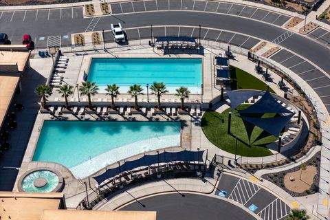 Tiny photo for 1759 S WOLVERINE WAY #203, Washington, UT 84780 (MLS # 2147796)