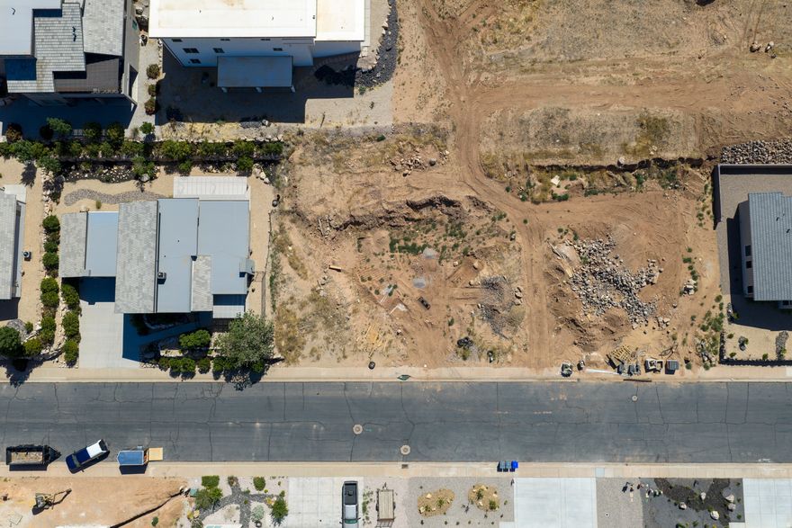 Conveniently located in La Verkin this .23 acre lot is just minutes from Zion National Park. This affordable building lot provides the perfect opportunity to build in Southern Utah without the burden of HOA fees. Tucked into a relaxed neighborhood, you will enjoy sweeping views of the valley and surrounding red rock mesas without paying premium resort prices.