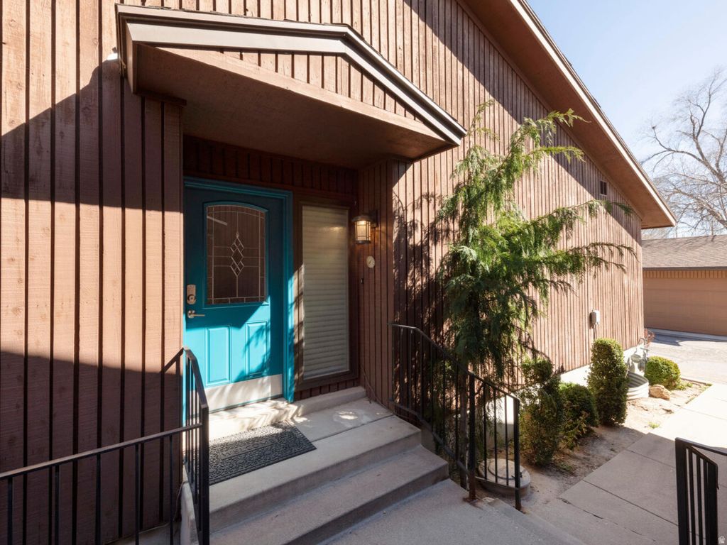 Photo of 1907 E 3380 S, Millcreek, UT 84106 (MLS # 2144105)