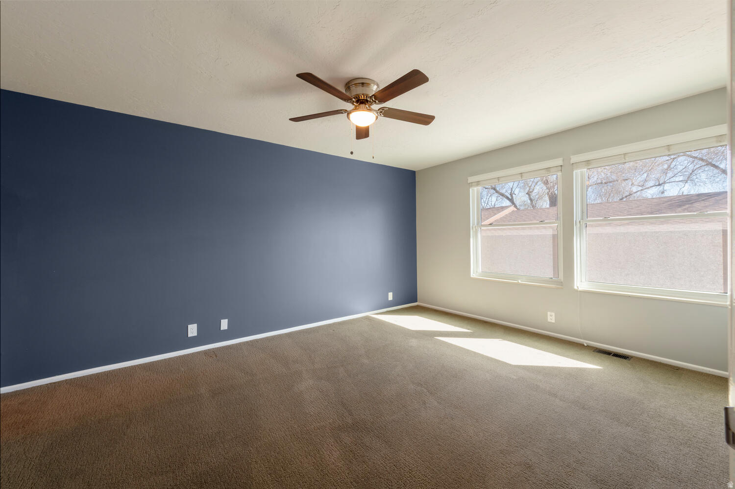 CAPSTONE - Residential