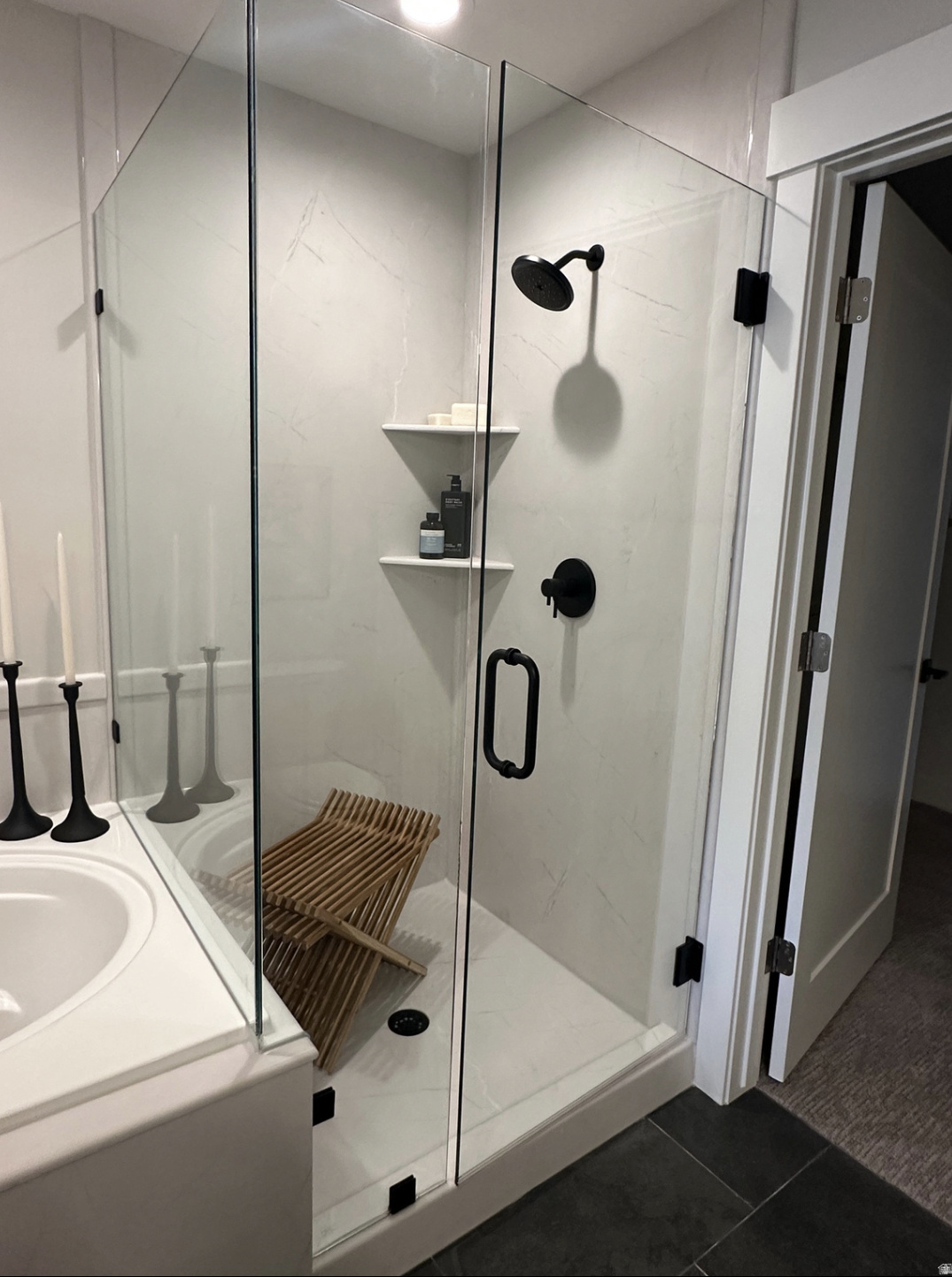 SADIES GLENN - Residential