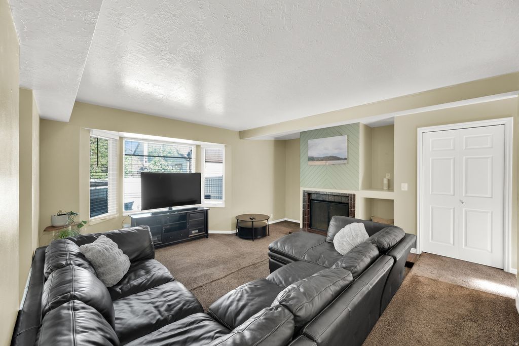 Photo of 4417 S DUNRAVEN DR, West Valley City, UT 84119 (MLS # 2170763)