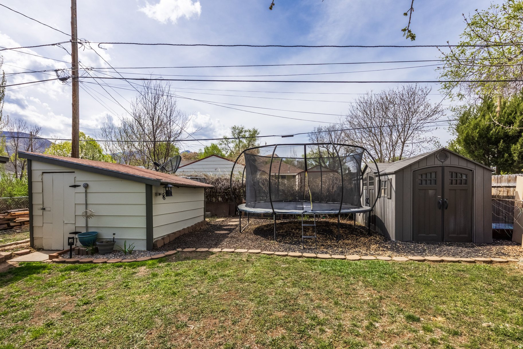 REYNOLDS - Residential