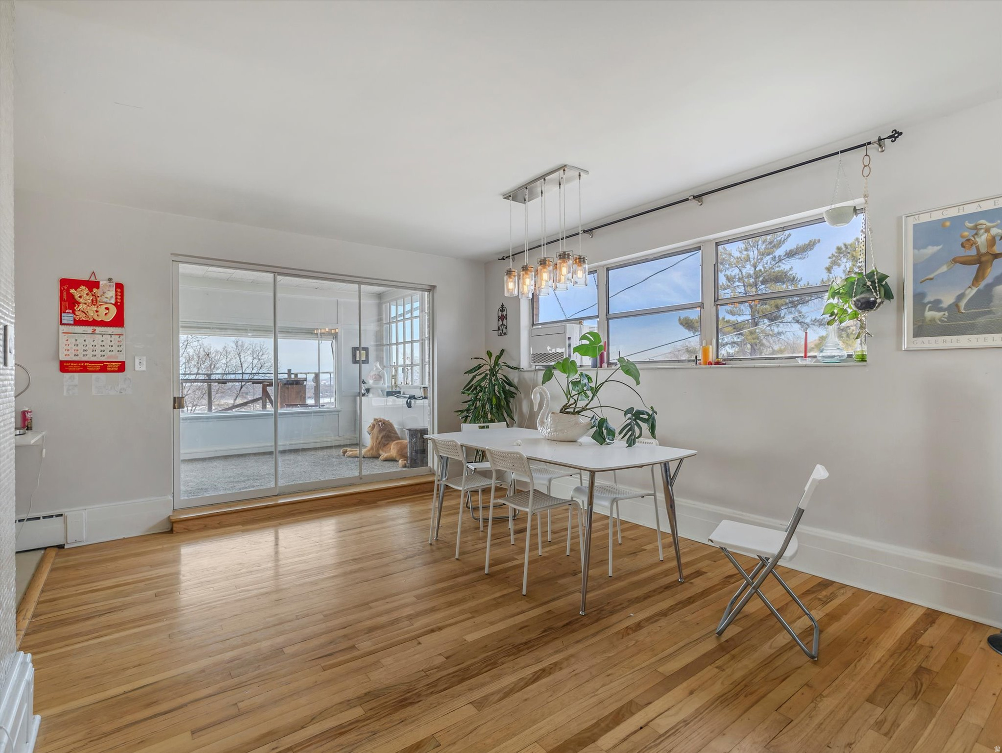 CAPITOL HILL - Residential Income