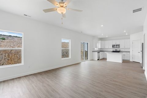 Tiny photo for 7298 SLICK ROCK WAY N, Eagle Mountain, UT 84005 (MLS # 2154931)